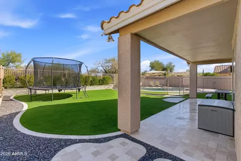 Exterior - 4304 E Sands Dr, Phoenix, AZ 85050 photo 9 of 13