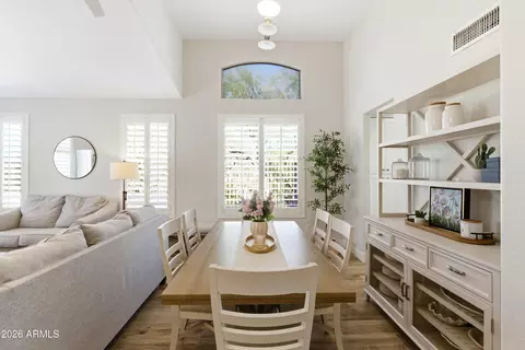 Dining - 4304 E Sands Dr, Phoenix, AZ 85050 photo 1 of 1