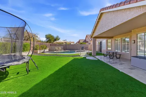 Exterior - 4304 E Sands Dr, Phoenix, AZ 85050 photo 10 of 13