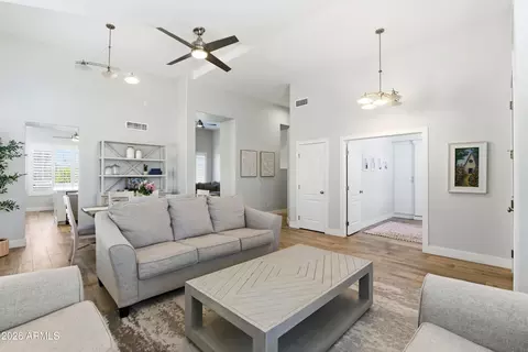Living - 4304 E Sands Dr, Phoenix, AZ 85050 photo 3 of 5