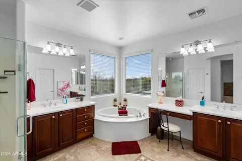 Bath - 10933 E Renfield Ave, Mesa, AZ 85212 photo 2 of 6
