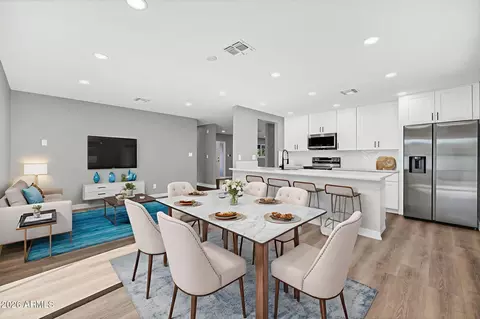 8219 E Whitton Ave, Scottsdale, AZ 85251