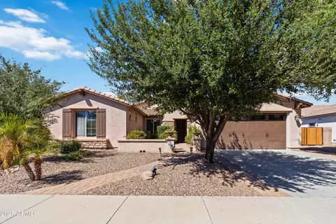 Exterior - 2574 E Donato Dr, Gilbert, AZ 85298 photo 2 of 2
