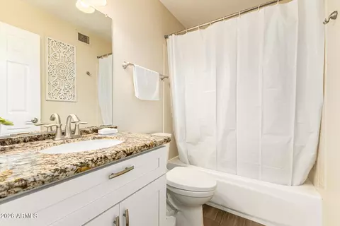 Bath - 16614 S 12th Pl, Phoenix, AZ 85048 photo 2 of 2