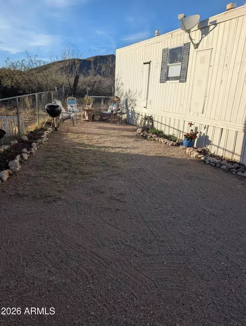 850 W Sieling Loop, Bisbee, AZ 85603 photo 2