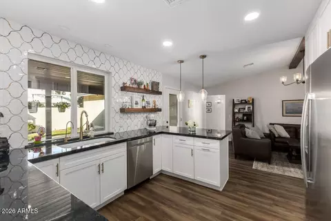 Kitchen - 1500 Edgewater Dr, Tempe, AZ 85283 photo 4 of 4