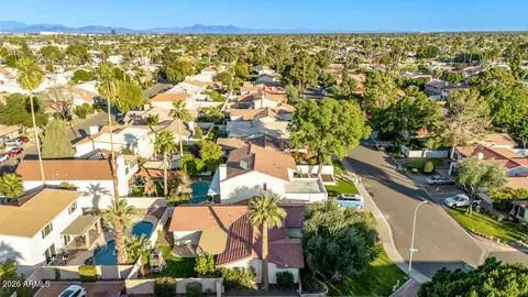 View/Area - 1500 Edgewater Dr, Tempe, AZ 85283 photo 6 of 14