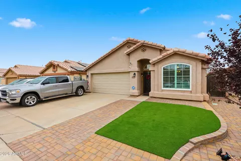 8623 W Paradise Ln, Peoria, AZ 85382