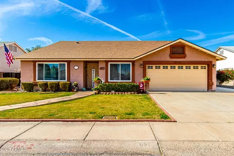 6512 N 90th Dr, Glendale, AZ 85305