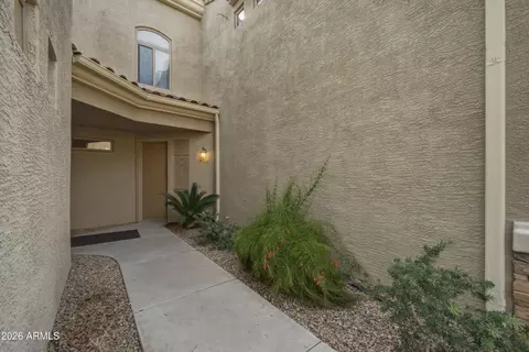 955 E Knox Rd #213, Chandler, AZ 85225