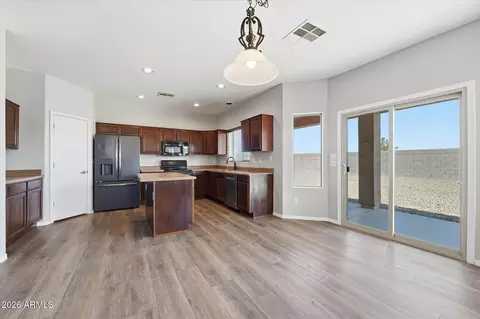 9934 E Hay Loft Rd, Florence, AZ 85132 photo 4