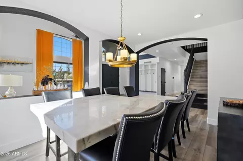 Dining - 3263 E Inverness Ave, Mesa, AZ 85204 photo 2 of 4