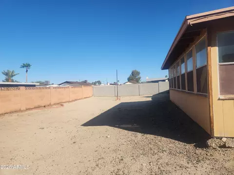 1716 E Caldwell St, Phoenix, AZ 85042 photo 2