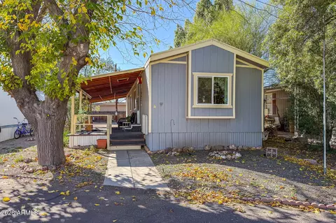 550 W Palm Dr #4, Wickenburg, AZ 85390