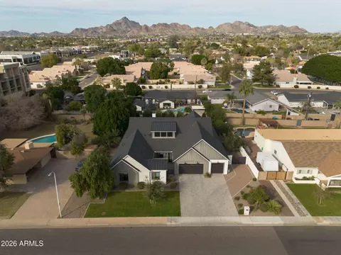 View/Area - 3226 E Glenrosa Ave, Phoenix, AZ 85018 photo 1 of 1