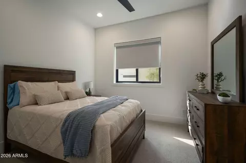 Bedroom - 3226 E Glenrosa Ave, Phoenix, AZ 85018 photo 3 of 3