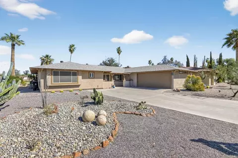 711 S Revolta Cir, Mesa, AZ 85208