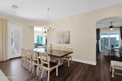 Dining - 9859 E Nopal Ave, Mesa, AZ 85209 photo 4 of 5