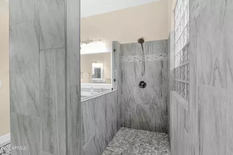 Bath - 9859 E Nopal Ave, Mesa, AZ 85209 photo 2 of 4