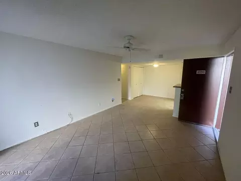5757 W Eugie Ave #1030, Glendale, AZ 85304