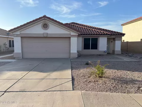 Exterior - 8254 E Posada Ave, Mesa, AZ 85212 photo 2 of 5