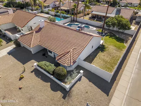 View/Area - 4301 E Betty Elyse Ln, Phoenix, AZ 85032 photo 2 of 3