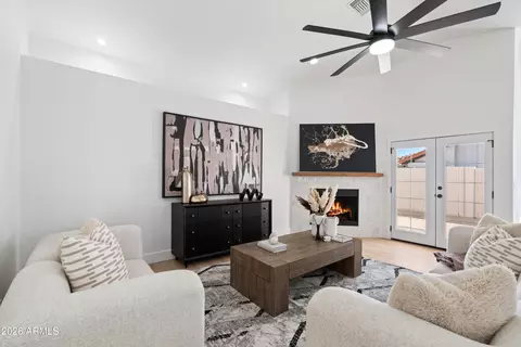 Living - 4301 E Betty Elyse Ln, Phoenix, AZ 85032 photo 1 of 2