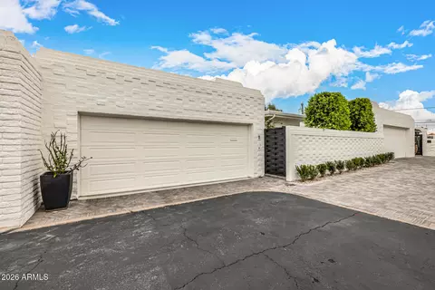 7770 E Camelback Rd #11, Scottsdale, AZ 85251