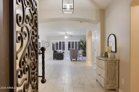 Entry Way - 2984 E Coconino Dr, Gilbert, AZ 85298 photo 2 of 4