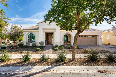 20945 W College Dr, Buckeye, AZ 85396