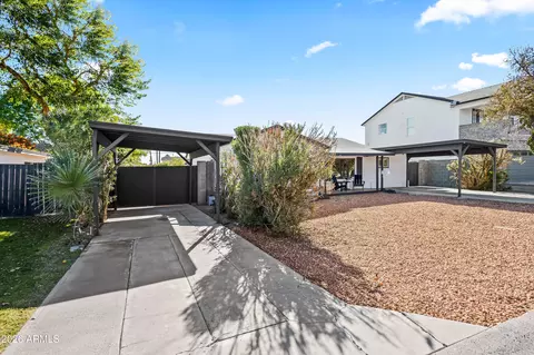 Exterior - 4013 E Indianola Ave, Phoenix, AZ 85018 photo 2 of 3
