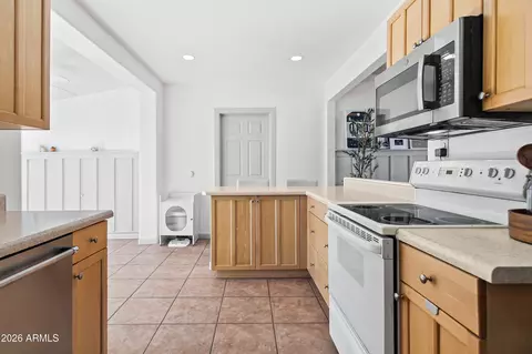 Kitchen - 4013 E Indianola Ave, Phoenix, AZ 85018 photo 2 of 2