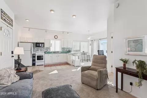17200 W Bell Rd #869, Surprise, AZ 85374