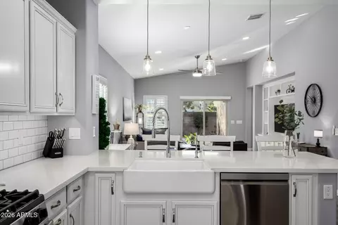 Kitchen - 2445 E Flintlock Dr, Gilbert, AZ 85298 photo 1 of 2