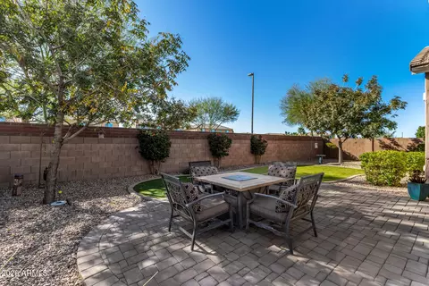 Exterior - 2445 E Flintlock Dr, Gilbert, AZ 85298 photo 5 of 12