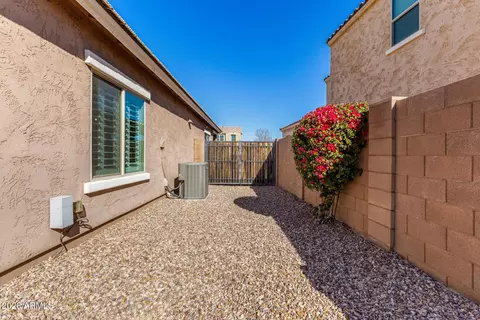 Exterior - 2445 E Flintlock Dr, Gilbert, AZ 85298 photo 9 of 12