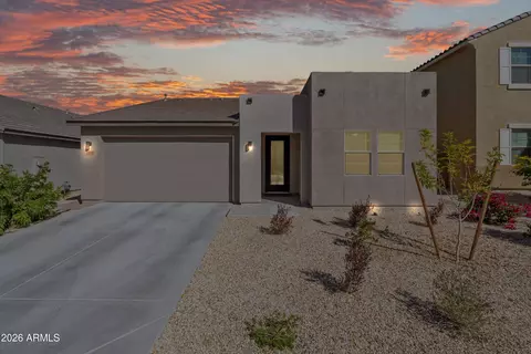 4350 W Sebastian Ln, San Tan Valley, AZ 85142