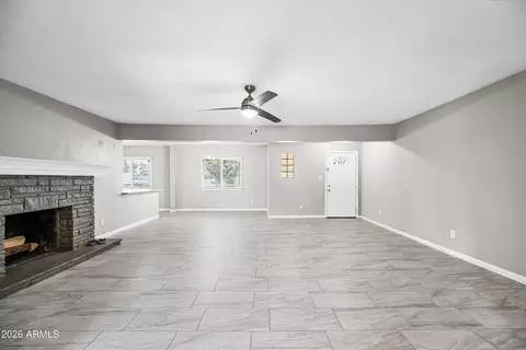 Living - 1724 W Thomas Rd, Phoenix, AZ 85015 photo 4 of 9