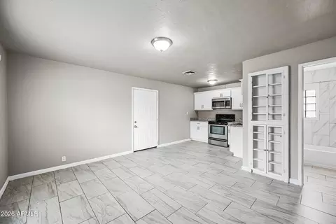 Living - 1724 W Thomas Rd, Phoenix, AZ 85015 photo 8 of 9