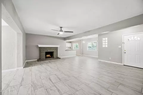 Living - 1724 W Thomas Rd, Phoenix, AZ 85015 photo 2 of 9