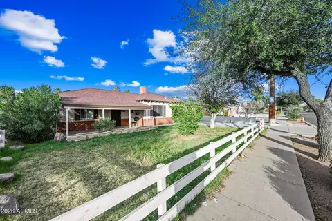 1724 W Thomas Rd, Phoenix, AZ 85015