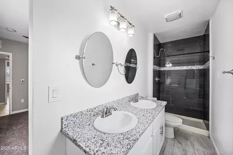 Bath - 1724 W Thomas Rd, Phoenix, AZ 85015 photo 1 of 5