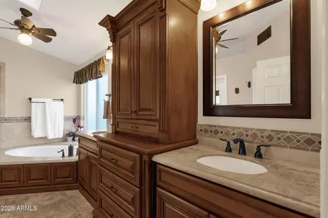 Bath - 14811 S 13th Pl, Phoenix, AZ 85048 photo 2 of 6