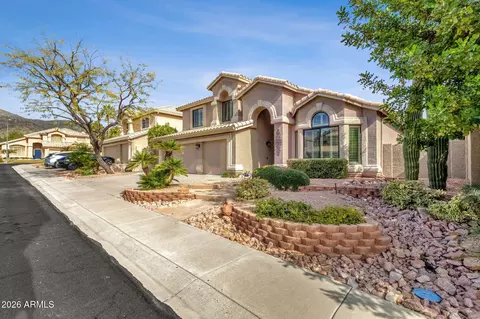 Exterior - 14811 S 13th Pl, Phoenix, AZ 85048 photo 2 of 11