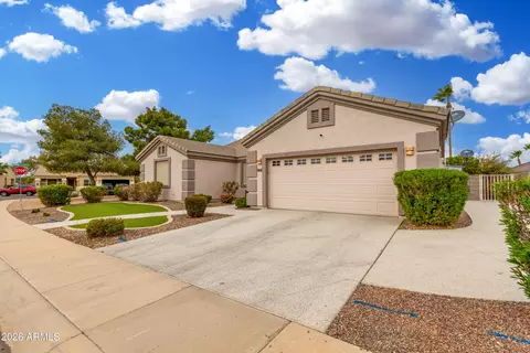 946 W Torrey Pines Blvd, Casa Grande, AZ 85122