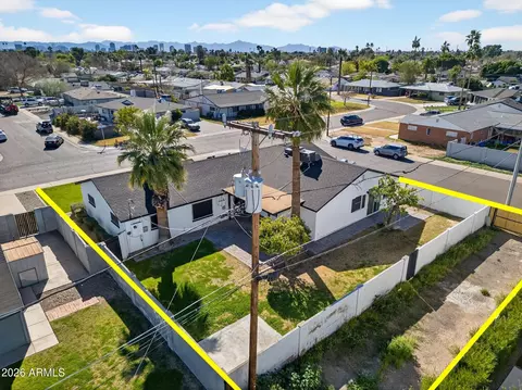 View/Area - 1314 E Palo Verde Dr, Phoenix, AZ 85014 photo 2 of 2