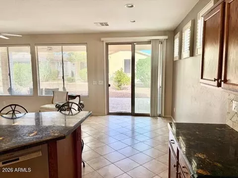 Kitchen - 4070 E Jude Ln, Gilbert, AZ 85298 photo 2 of 2