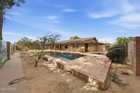 Exterior - 2255 E Jacaranda St, Mesa, AZ 85213 photo 11 of 11