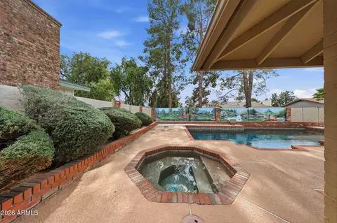 Exterior - 2255 E Jacaranda St, Mesa, AZ 85213 photo 10 of 11