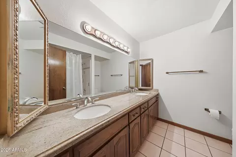 Bath - 2255 E Jacaranda St, Mesa, AZ 85213 photo 6 of 6